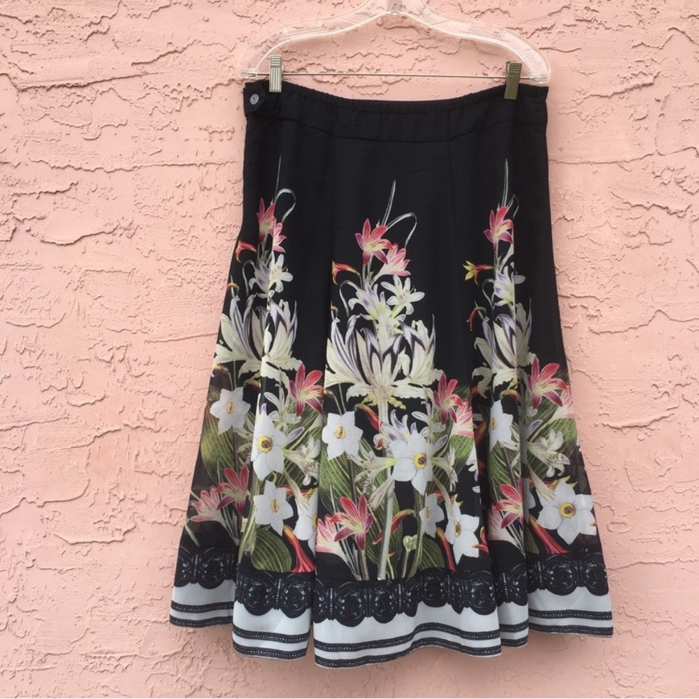 Soft Surroundings Spring Meadow Floral Skirt Size MP
